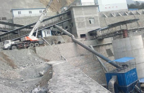 UF單機布袋除塵器存在問題的（de）分析