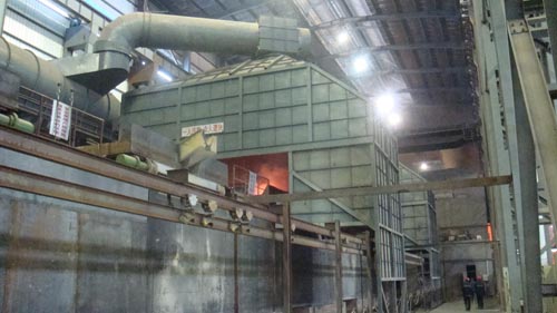 鑄造廠（chǎng）電爐（lú）煙氣克星（xīng） 高效（xiào）布袋除（chú）塵器問世