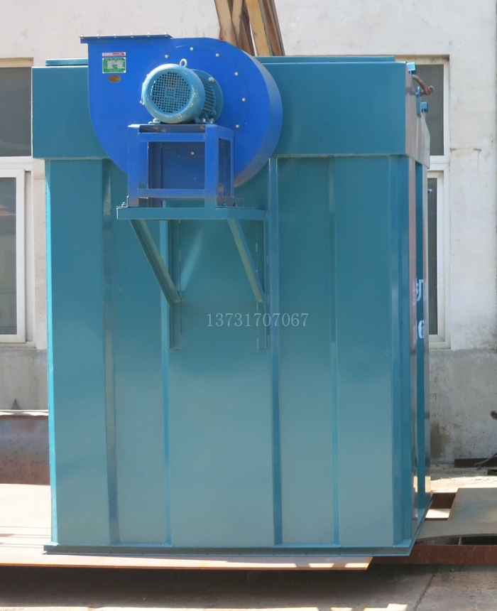 湖北襄陽（yáng）穀城縣汽車配件廠120袋除塵器發貨