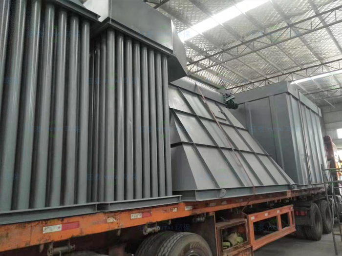 湖北襄陽（yáng）鑄造（zào）廠廢樹脂砂再生生產線布（bù）袋除塵（chén）器發貨