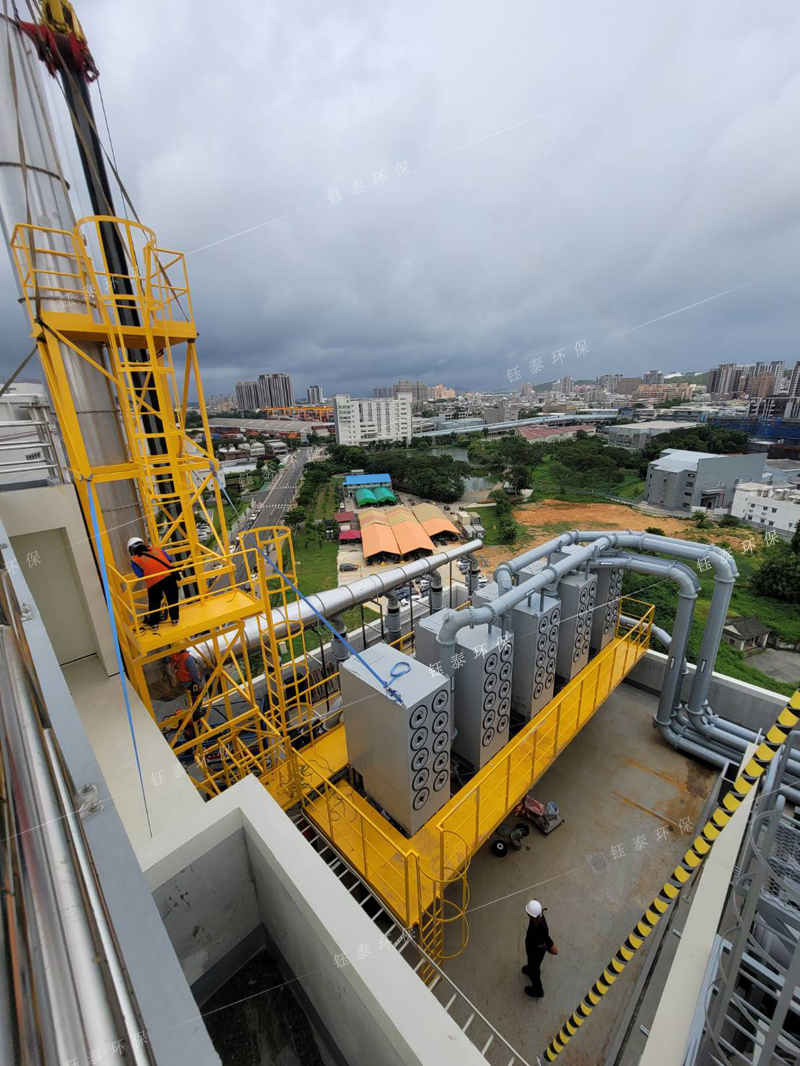 濾筒除塵器vs布袋除（chú）塵器：哪種更適合（hé）您的車間？