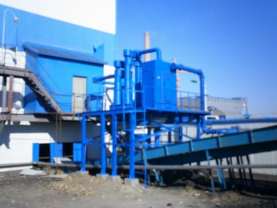 山東濟南王經（jīng）理定購的噴砂機濾筒除塵器已發貨