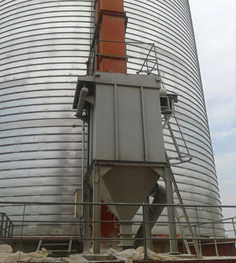 陝西渭南王經理定購的（de）庫側散裝機除塵器已發貨