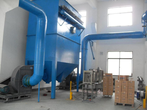 溫州（zhōu）五金廠拋光機布袋除塵器已（yǐ）發貨