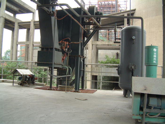 秦皇島劉經（jīng）理定購的氣力輸送（sòng）配套MC-60布袋除塵器已發貨