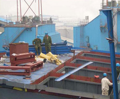 防腐蝕抗結（jié）露烘幹機袋式除塵器